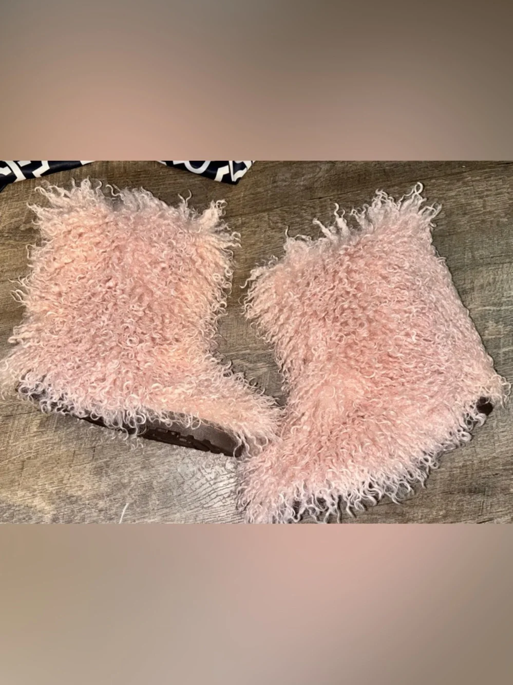 Soft Pink Faux Fur Boots | Aesthetic Cozy Winter | Size 7.5 Baby Pink NIB - Picture 5 of 9